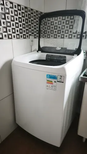 Máquina de lavar Midea 15 kg