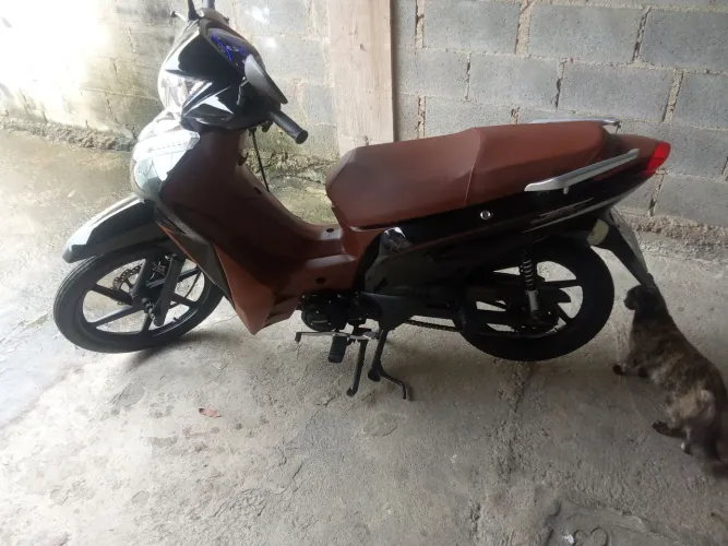 Vendo Shineray 50 2025