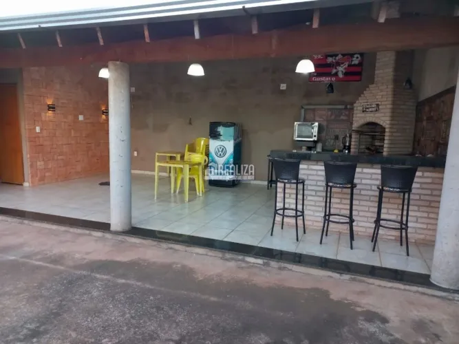 Casa à Venda no Jardim Maracanã, Uberaba
