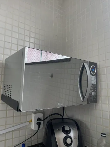 Microondas espelhado grande para conserto