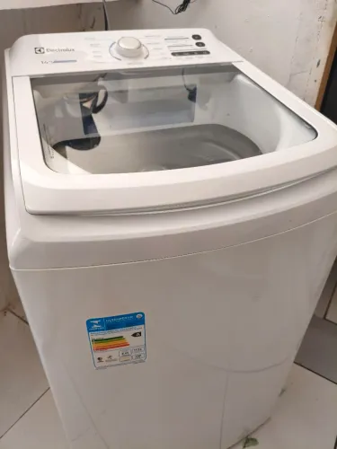 Vendo máquina de lavar faz tudo!
