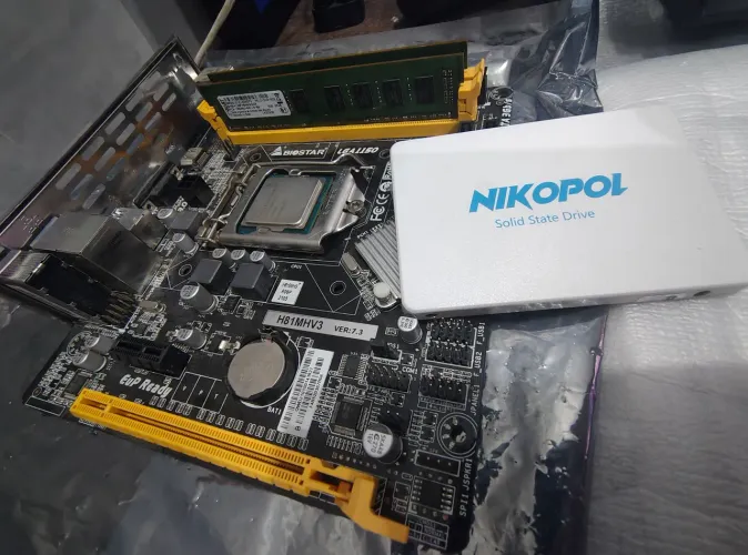 KIT I3 4160 + 8 GB + H81 + SSD 120