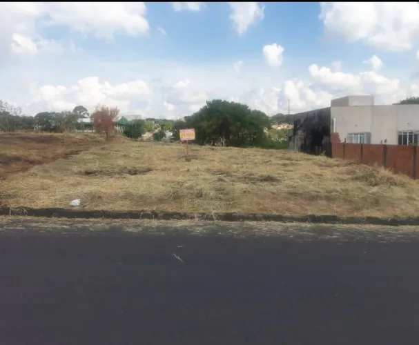 Vendo Terreno em Cambé , Jardim Terra Vermelha 