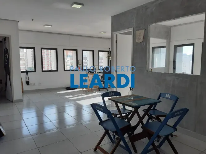 CONJ. COMERCIAL - PERDIZES - SP
