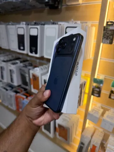 iPhone 17 pro Max Azul 256GB