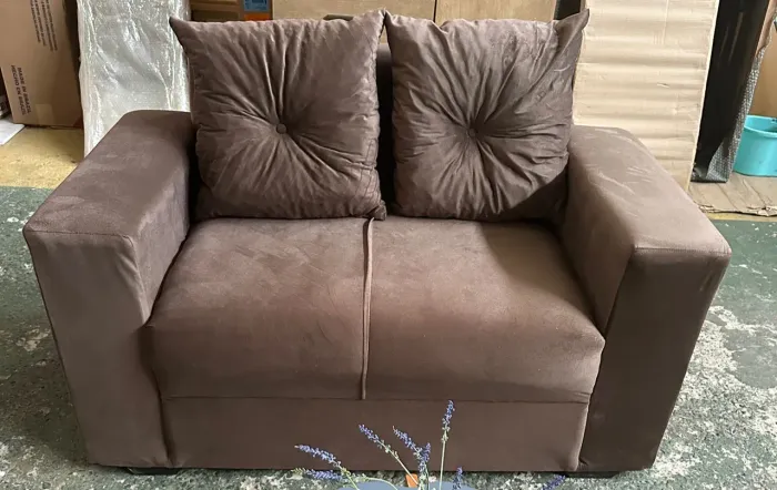 Sofá 2 lugares MARROM