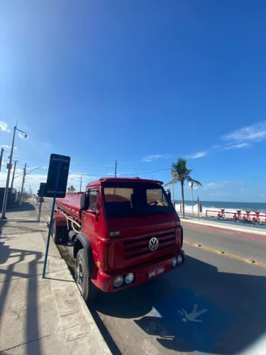 caminhão pipa VW DOC OK