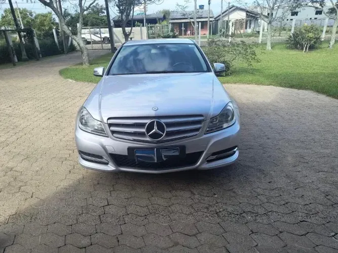 Mercedes-Benz C-180 CGI Classic 1.8 16V 156cv Aut. 2012