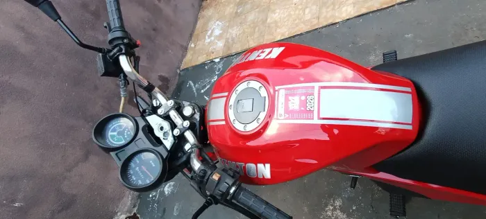 Moto Kenton 2009