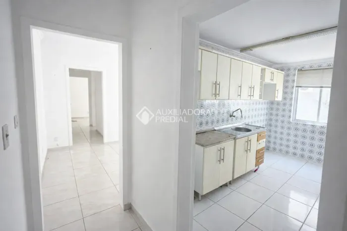 Imóvel para aluguel com 80 metros quadrados com 3 quartos em Centro - Florianópolis - SC