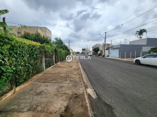 Terreno à venda em Americana, Parque Universitário, com 300 m²