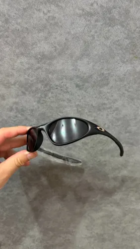 Oculos Oakley