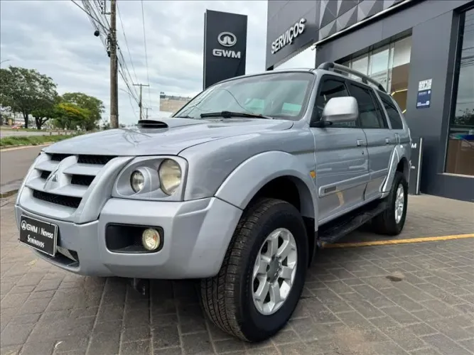 Mitsubishi Pajero Sport HPE 2.5 4X4 Diesel Aut. 2011