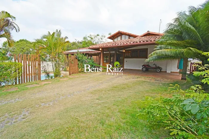 Casa com 3 dormitórios à venda, 353 m² por R$ 2.790.000,00 - Ville de Montagne - Nova Lima