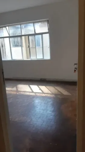 Imóvel para aluguel com 27 metros quadrados em Centro - São Paulo - SP