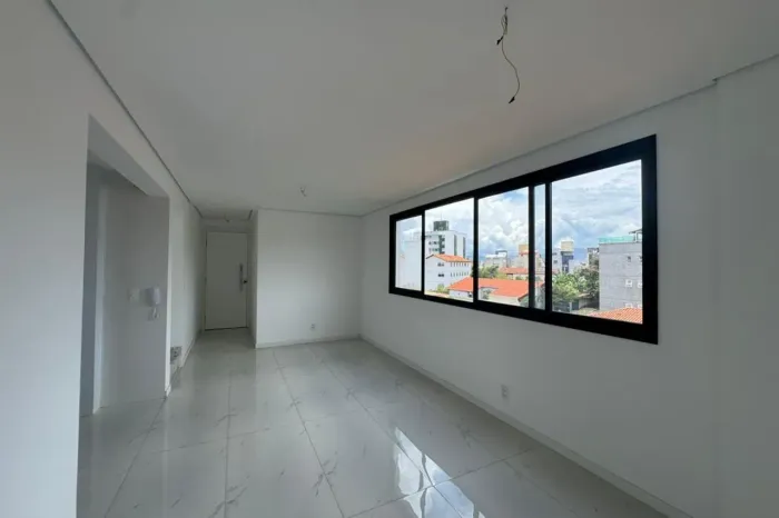 Apartamento à Venda - Santa Rosa, 3 Quartos, 140 m2
