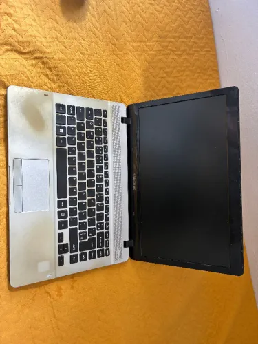 FUNCIONANDO - NOTEBOOK SAMSUNG NP370E4K (2015)