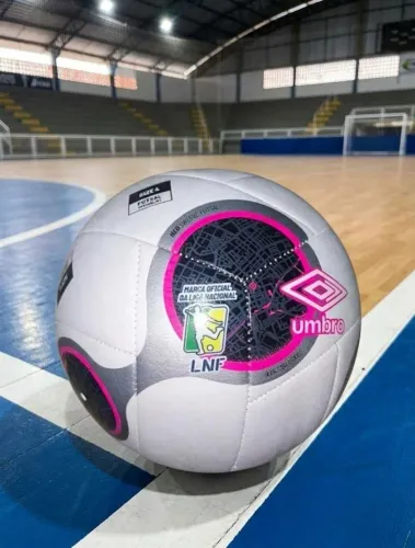 Bola Futsal Adulto Umbro LNF Tamanho 4 Nova