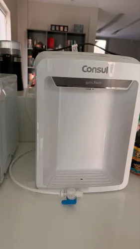 Purificador de água Consul Gela Fácil