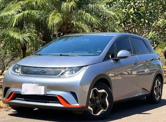 BYD Dolphin EV (Elétrico) 2024