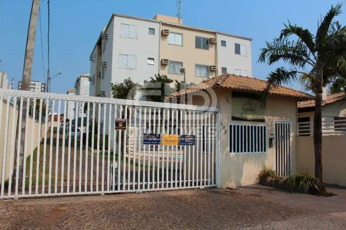 Apartamento com 2 quartos no Cond. Vila Sophia
