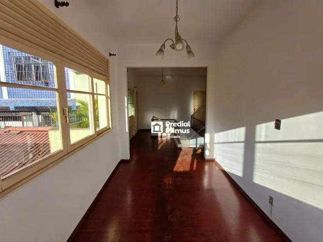 Casa com 4 quartos para alugar - Vila Guarani - Nova Friburgo/RJ