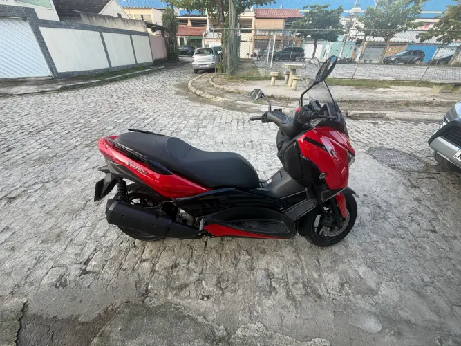  X Max. 250 CC 2023 apenas 18 mil km