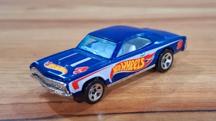 Hot Wheels '67 Chevelle SS 396 - HW Racing Series 2011 (Loose)
