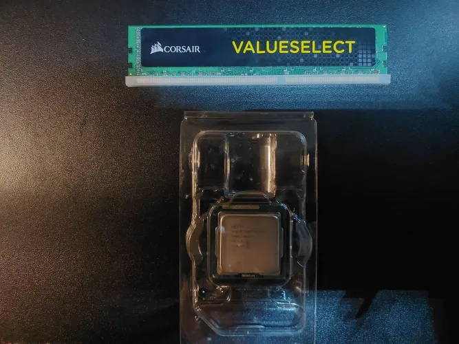 I5 3330 + 8GB de memória RAM DDR3