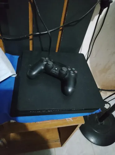 Ps4 slim de 1 tera