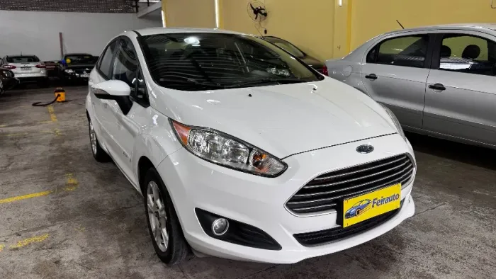 Ford Fiesta Sedan 1.6 16V Flex Aut. 2016
