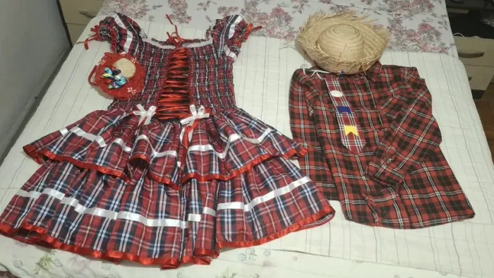 Kit Festa Junina Casal Completo + Acessórios | Feminino 48/50 e Masculino P