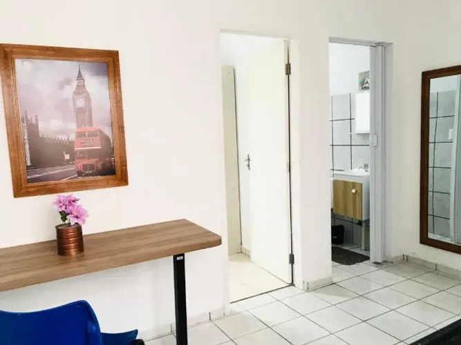 Kitnet no Pantanal/ com mezanino/Só Mulheres/Prox. a UFSC