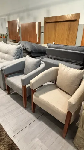 Poltrona decorativa Florence 12x R$ 74,99