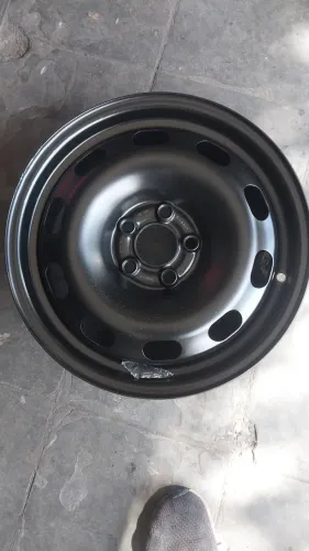 Vendo roda aro 15 original fox