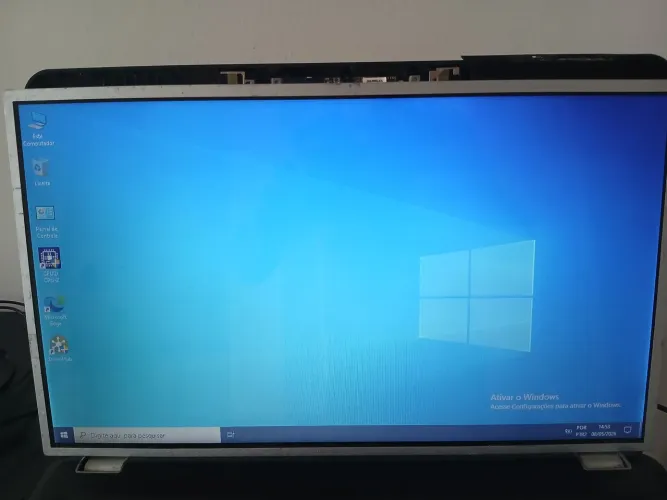 Tela led 15,6 para notebook otimo estado