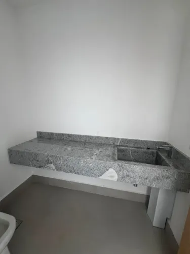 Bancada em granito cinza