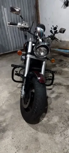 Vendo ou troco Suzuki Boulevard M800