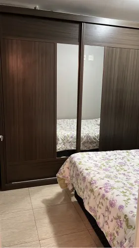 Guarda roupa casal