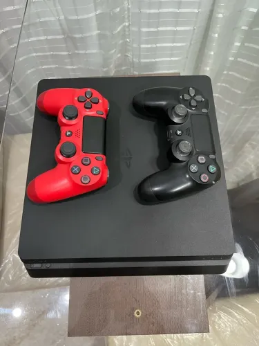 PS4 slim