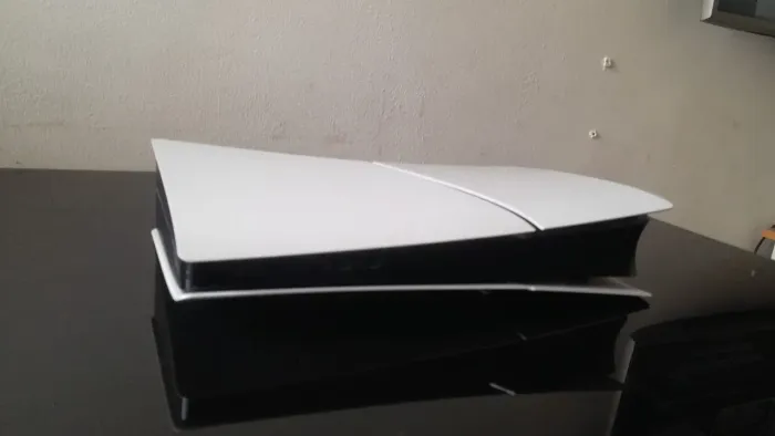 ps5 slim 1tb 2 controles ?aceito Xbox série X  e dou a diferença 