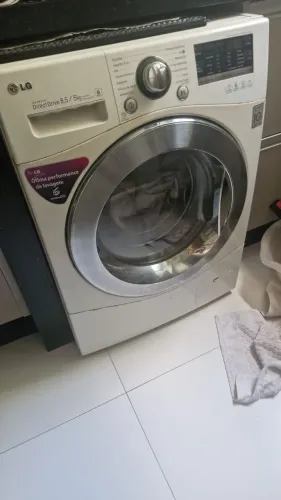 Máquina lava e seca LG