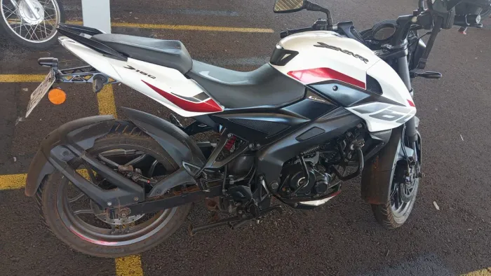 Moto Dominar