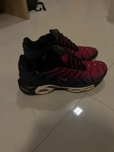 nike tn barcelona