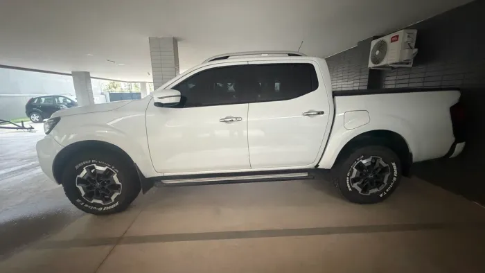 Nissan Frontier XE CD 4X4 2.3 Bi-TB Diesel Aut. 2024