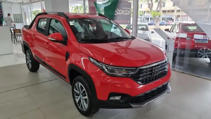 Fiat Strada Volcano 1.3 Flex 8V CD 2025