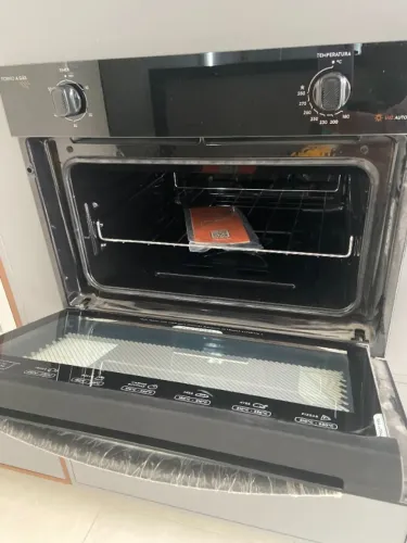 Forno de Embutir a Gás Continental 50L com TOPLimpaFácil (OC4GM)
