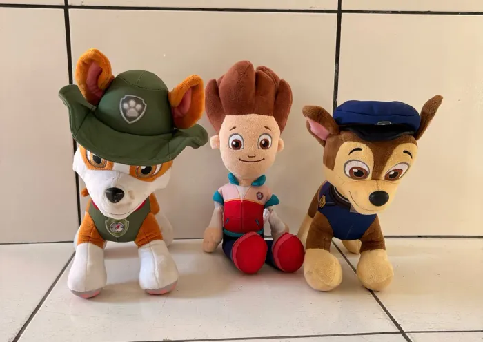 3 pelúcias Patrulha Canina