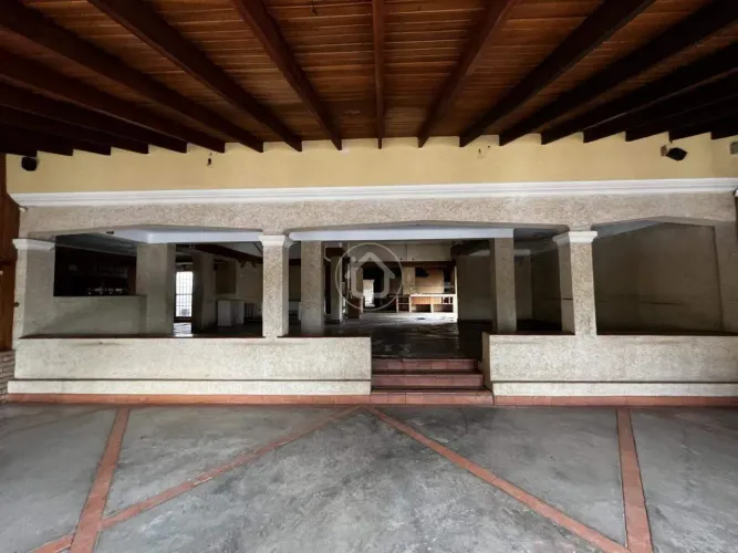 TERRENO COMERCIAL