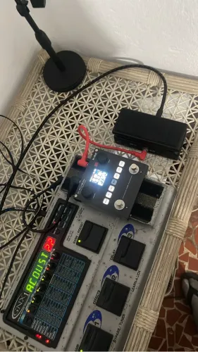 Pedaleira e pedais guitarra